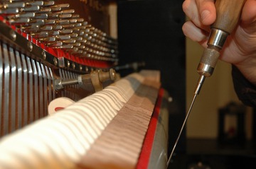 Maintenance courante de piano à Toulouse